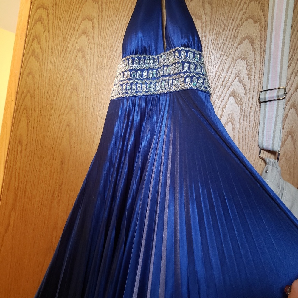 Navy blue drees like new